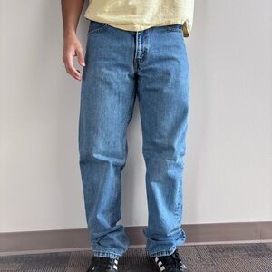 Men’s Levi's 550 blue jeans - Waist Size 32